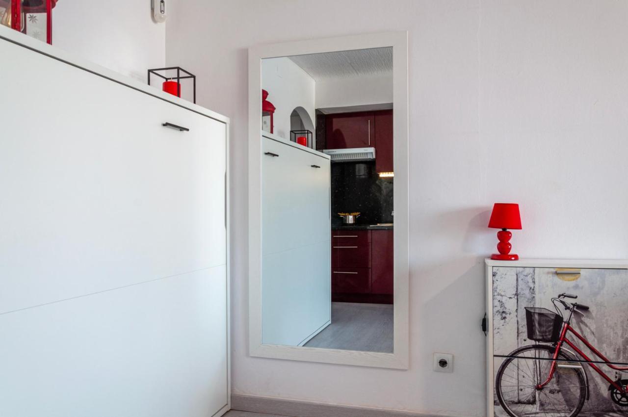 Estudio En 1ª Linea Con Vistas Al Puerto Deportivo By Insidehome 艾姆布里亚布拉瓦 外观 照片