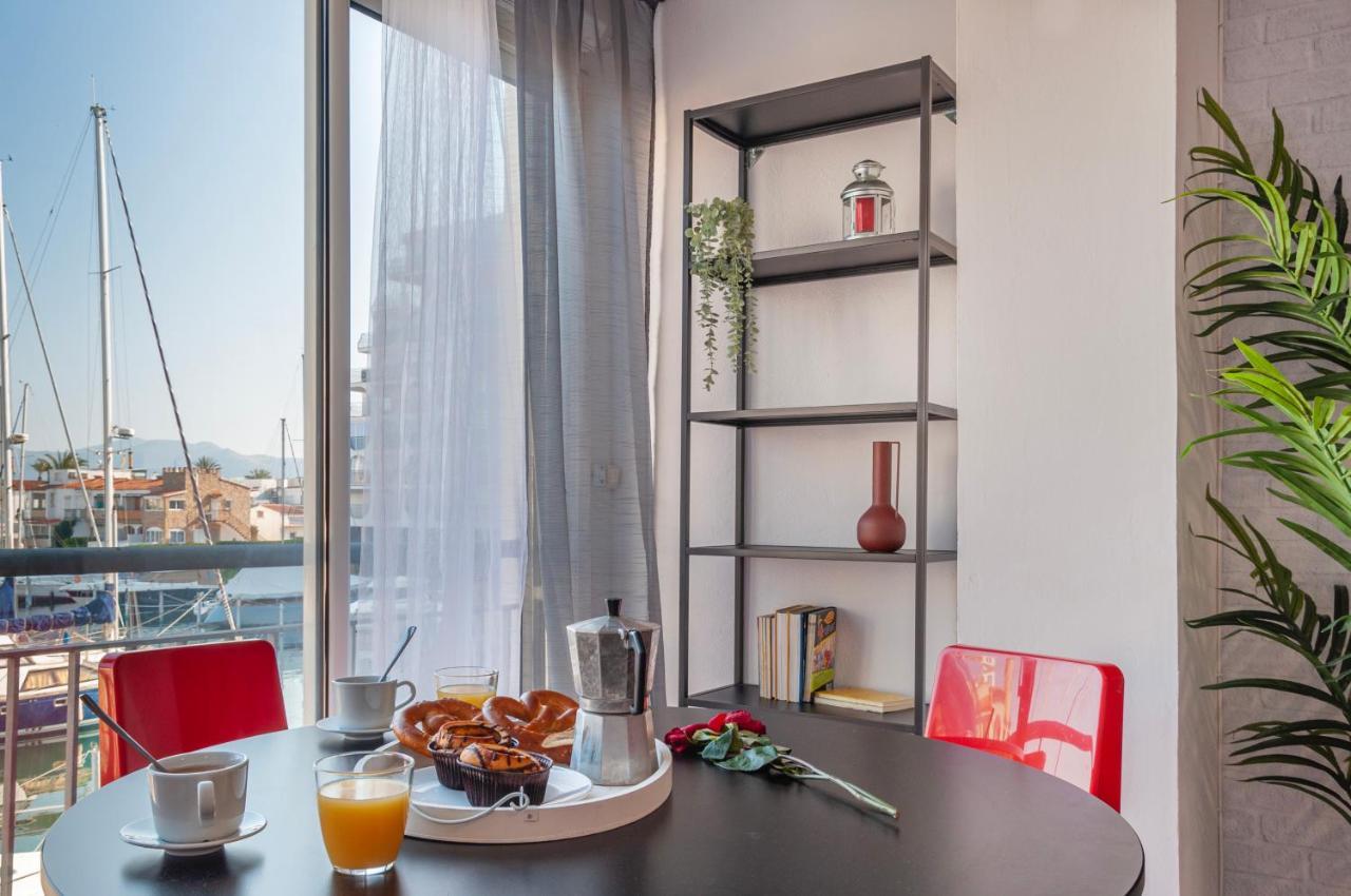 Estudio En 1ª Linea Con Vistas Al Puerto Deportivo By Insidehome 艾姆布里亚布拉瓦 外观 照片