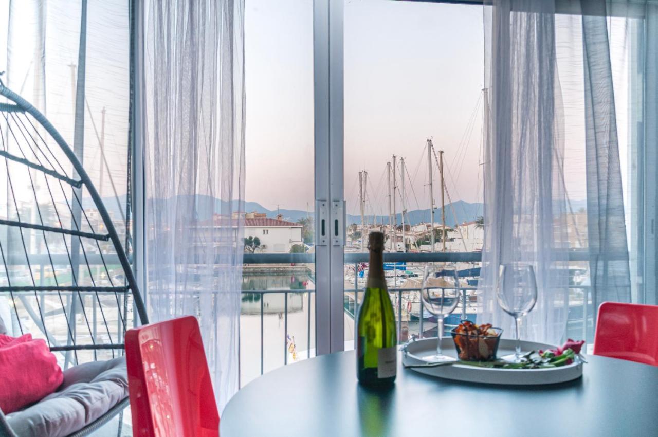 Estudio En 1ª Linea Con Vistas Al Puerto Deportivo By Insidehome 艾姆布里亚布拉瓦 外观 照片