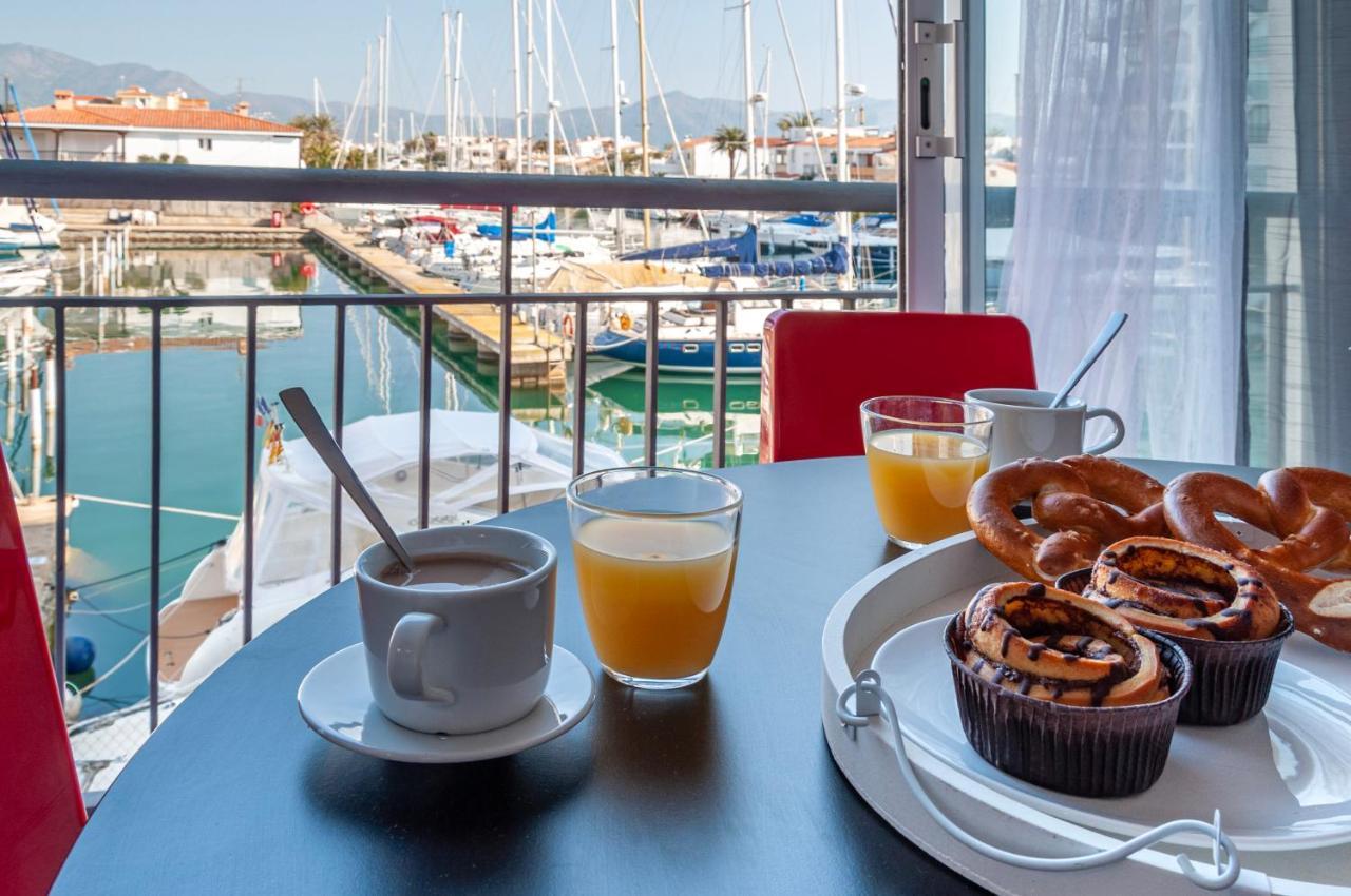 Estudio En 1ª Linea Con Vistas Al Puerto Deportivo By Insidehome 艾姆布里亚布拉瓦 外观 照片
