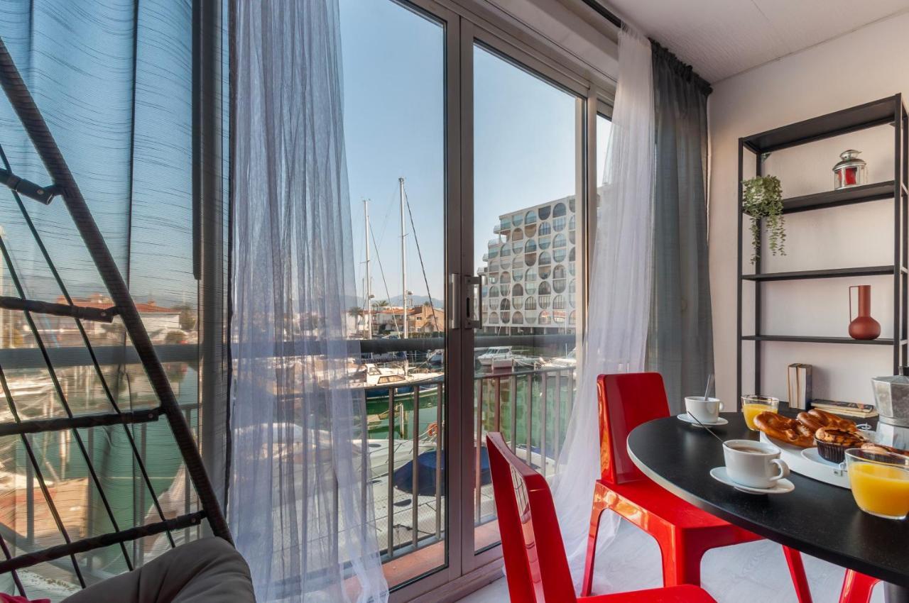 Estudio En 1ª Linea Con Vistas Al Puerto Deportivo By Insidehome 艾姆布里亚布拉瓦 外观 照片