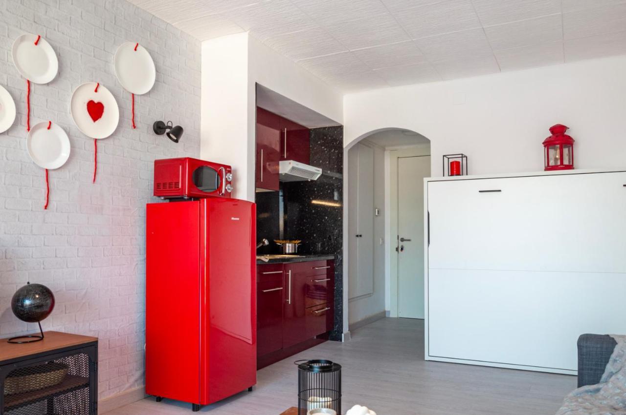 Estudio En 1ª Linea Con Vistas Al Puerto Deportivo By Insidehome 艾姆布里亚布拉瓦 外观 照片