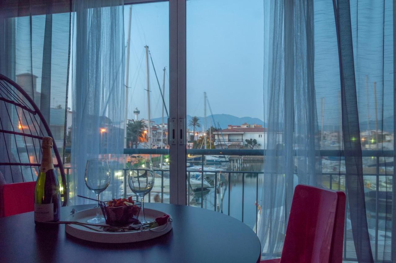 Estudio En 1ª Linea Con Vistas Al Puerto Deportivo By Insidehome 艾姆布里亚布拉瓦 外观 照片